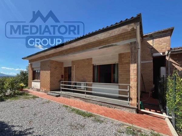 casa indipendente in vendita a Peccioli