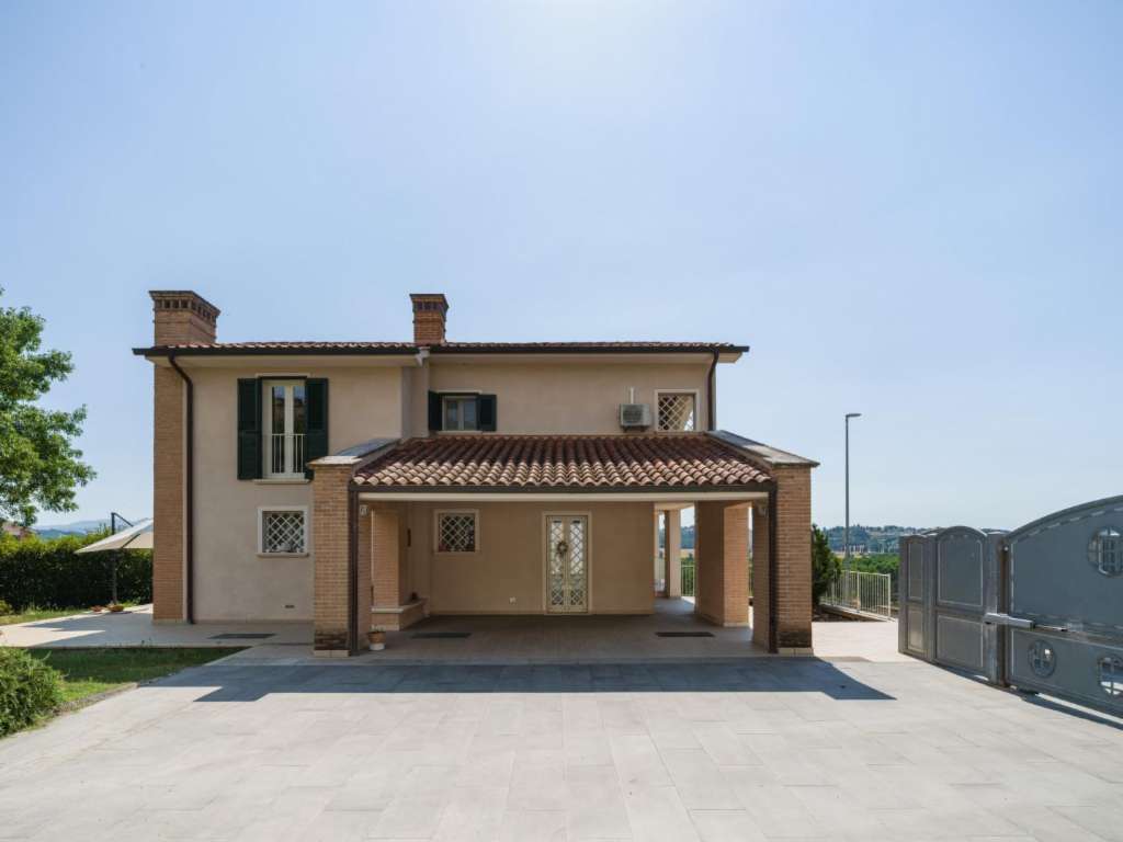 casa indipendente in vendita a Peccioli