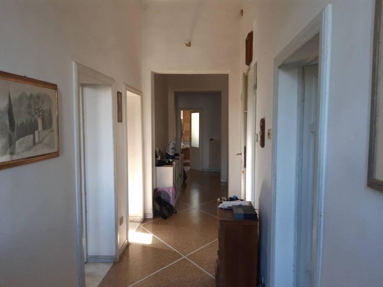 casa indipendente in vendita a Pisa in zona Porta a Lucca