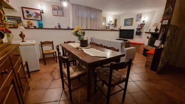casa indipendente in vendita a Pisa in zona La Vettola