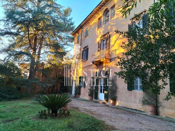 villa in vendita a Pisa in zona Centro Storico