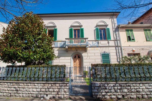 casa indipendente in vendita a Pisa in zona Riglione