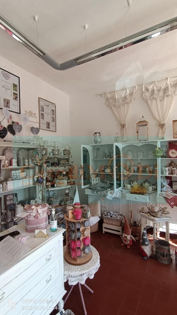 ufficio in vendita a Pisa in zona La Vettola