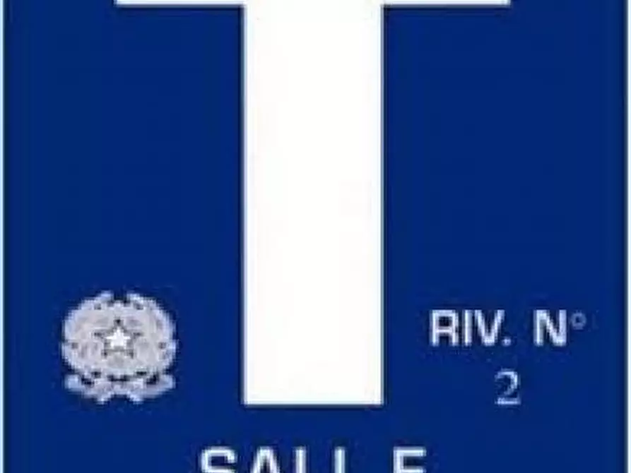 negozio in vendita a Pisa in zona Centro Storico