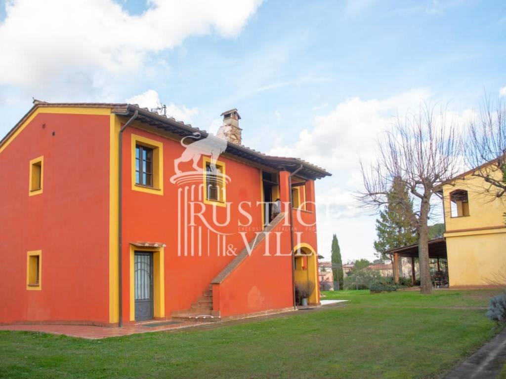 casa indipendente in vendita a Pisa
