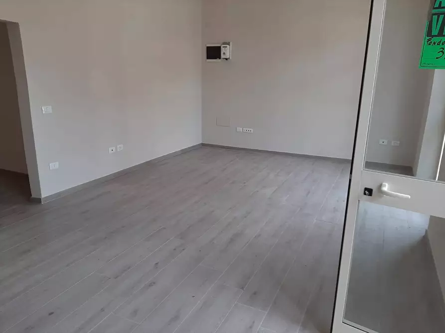 negozio in vendita a Pisa in zona Porta a Lucca