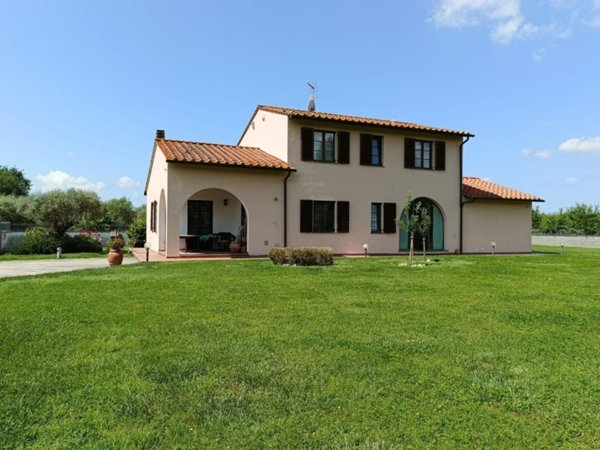 casa indipendente in vendita a Pisa