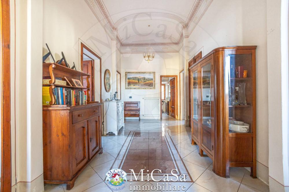 villa in vendita a Pisa in zona Marina di Pisa