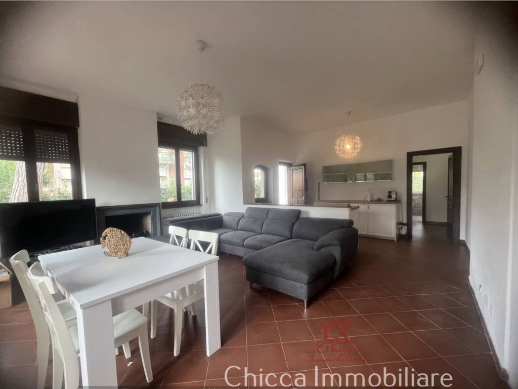 casa indipendente in vendita a Pisa in zona Tirrenia