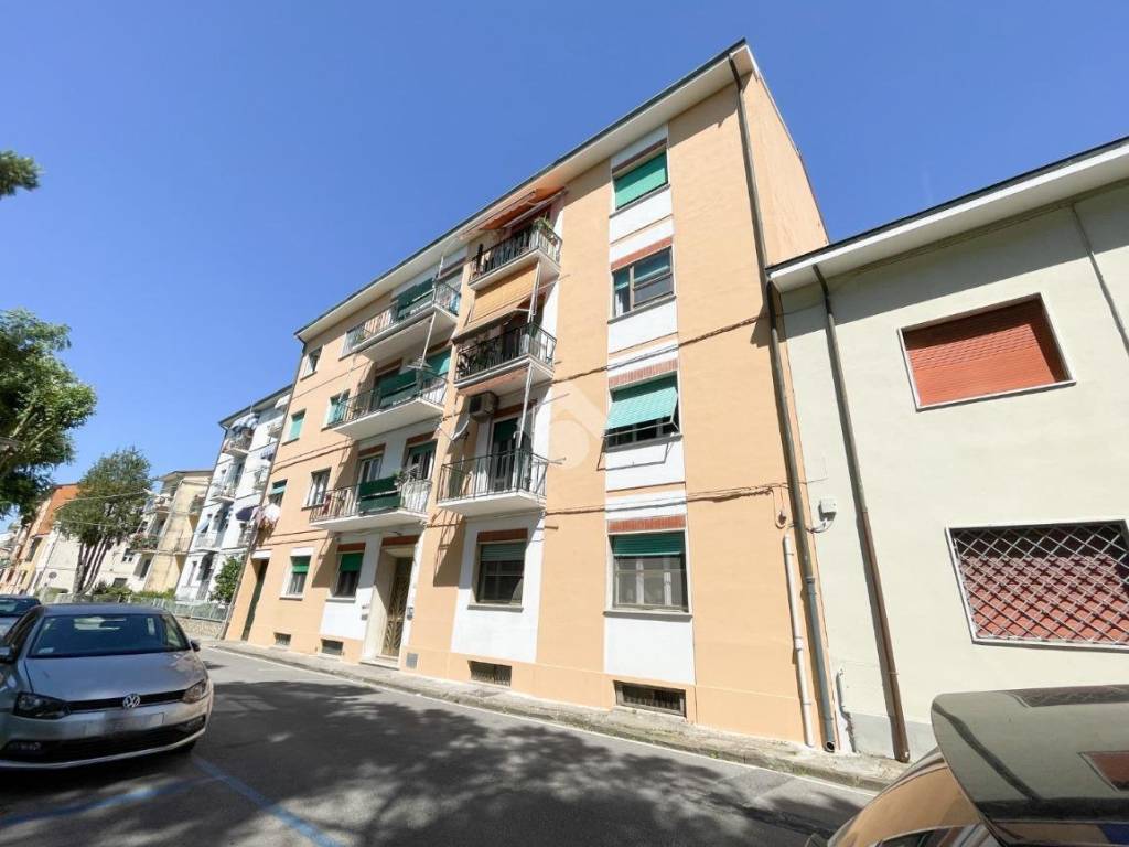 appartamento in vendita a Pisa in zona Porta a Mare