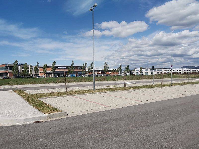 capannone in vendita a Pisa