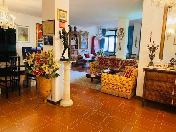 appartamento in vendita a Pisa in zona Centro Storico