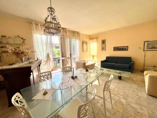 casa indipendente in vendita a Pisa in zona Tirrenia