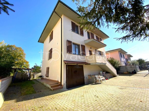 casa indipendente in vendita a Pisa