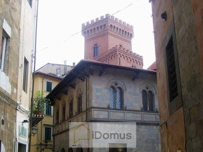 negozio in vendita a Pisa in zona Quartiere Santa Maria