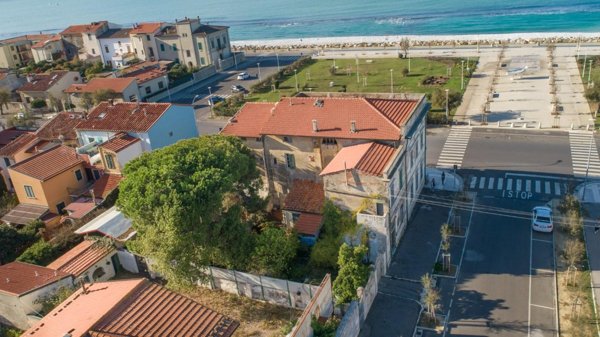 appartamento in vendita a Pisa in zona Marina di Pisa
