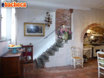 casa indipendente in vendita a Pisa in zona Porta a Mare