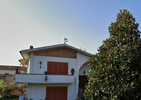 casa indipendente in vendita a Pisa