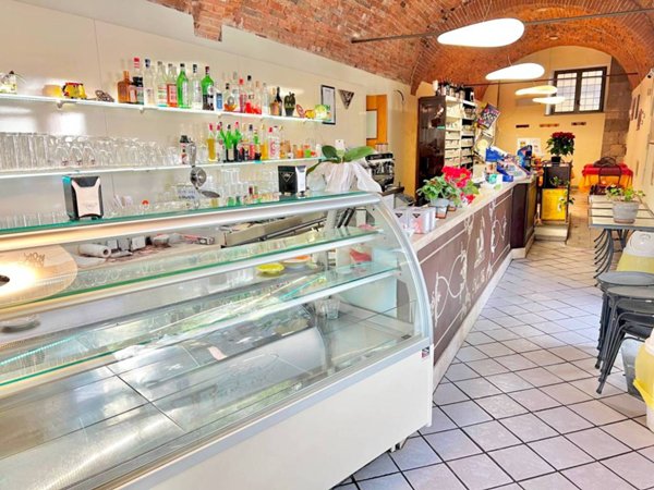 negozio in vendita a Pisa