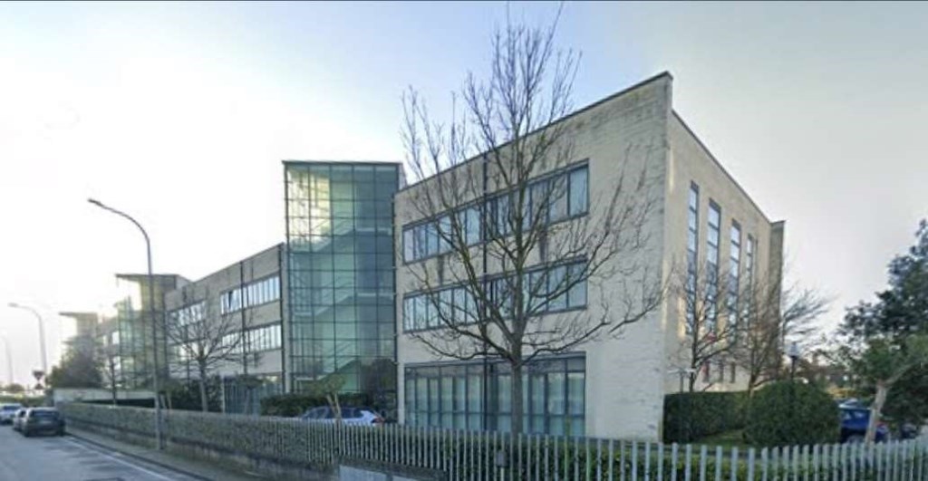 ufficio in vendita a Pisa in zona Tribunale