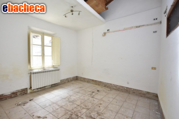 appartamento in vendita a Pisa in zona Lungarni