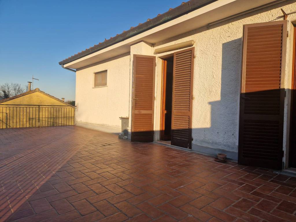 casa indipendente in vendita a Pisa in zona Barbaricina