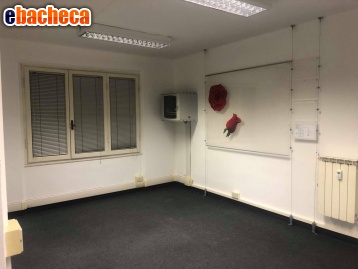ufficio in vendita a Pisa in zona Stazione