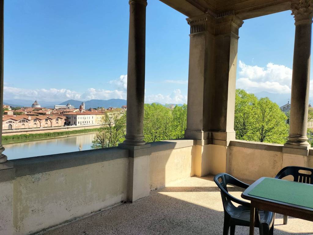 villa in vendita a Pisa in zona Centro Storico