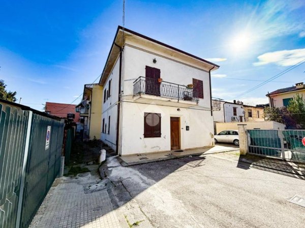 appartamento in vendita a Pisa in zona Riglione