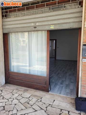 ufficio in vendita a Pisa in zona I Passi