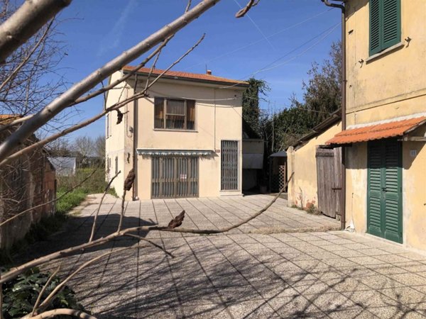 appartamento in vendita a Pisa in zona Ospedaletto