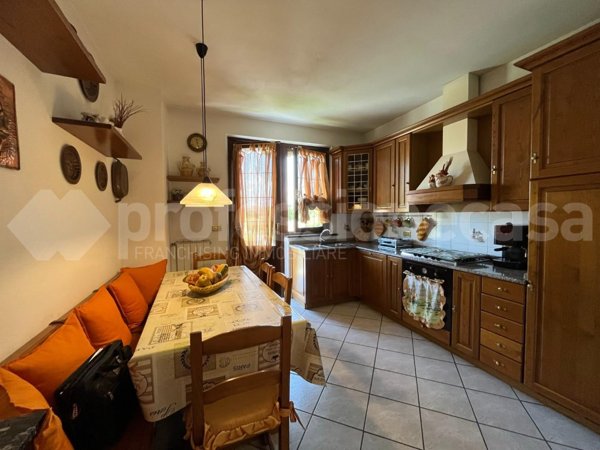 casa indipendente in vendita a Pisa in zona Barbaricina
