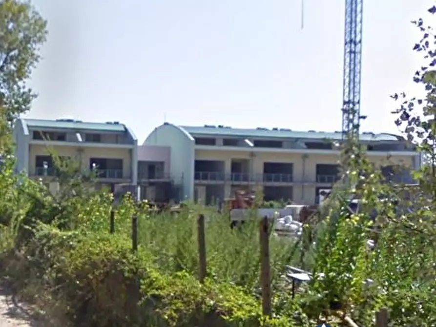 negozio in vendita a Pisa in zona Tribunale