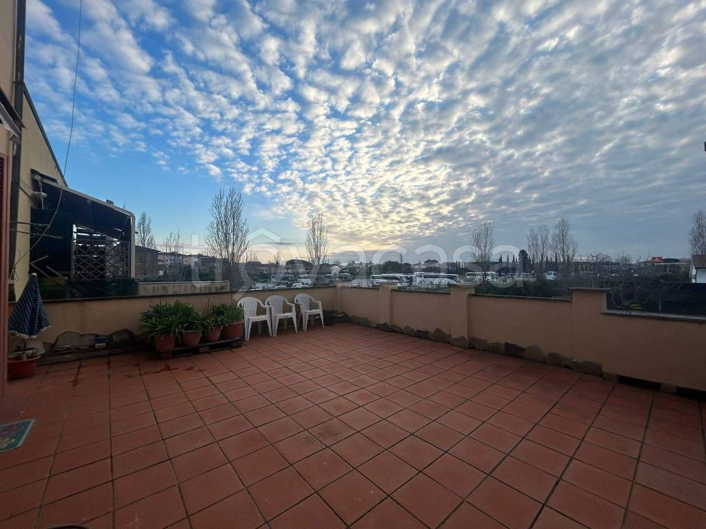 appartamento in vendita a Pisa in zona I Passi