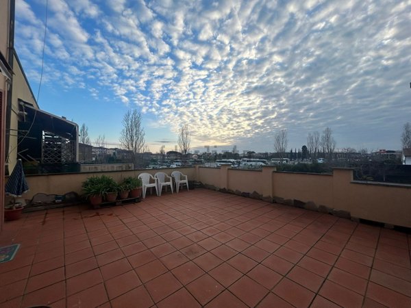 appartamento in vendita a Pisa in zona I Passi