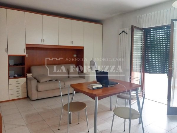 appartamento in vendita a Pisa in zona Oratoio