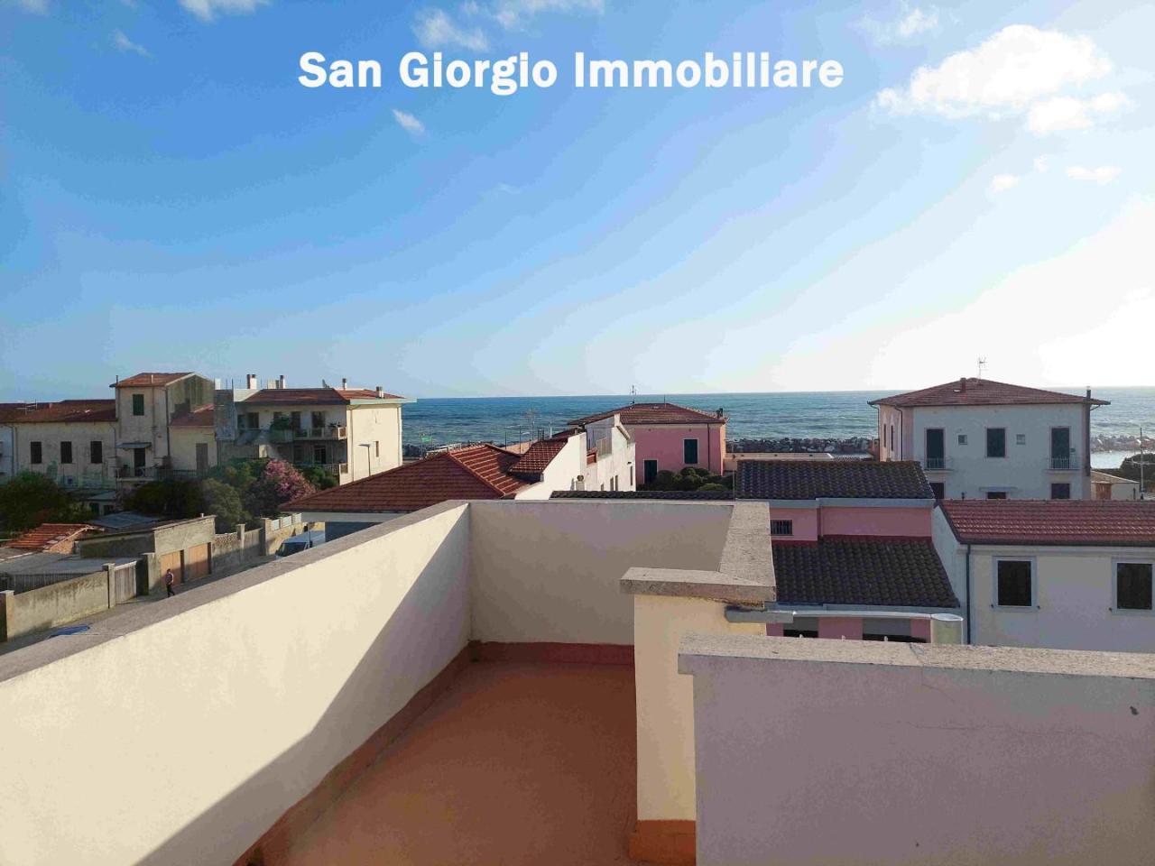 appartamento in vendita a Pisa in zona Marina di Pisa