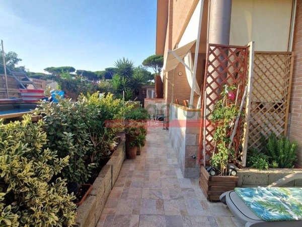 casa indipendente in vendita a Pisa in zona Tirrenia