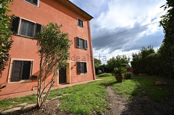 casa semindipendente in vendita a Pisa in zona Barbaricina