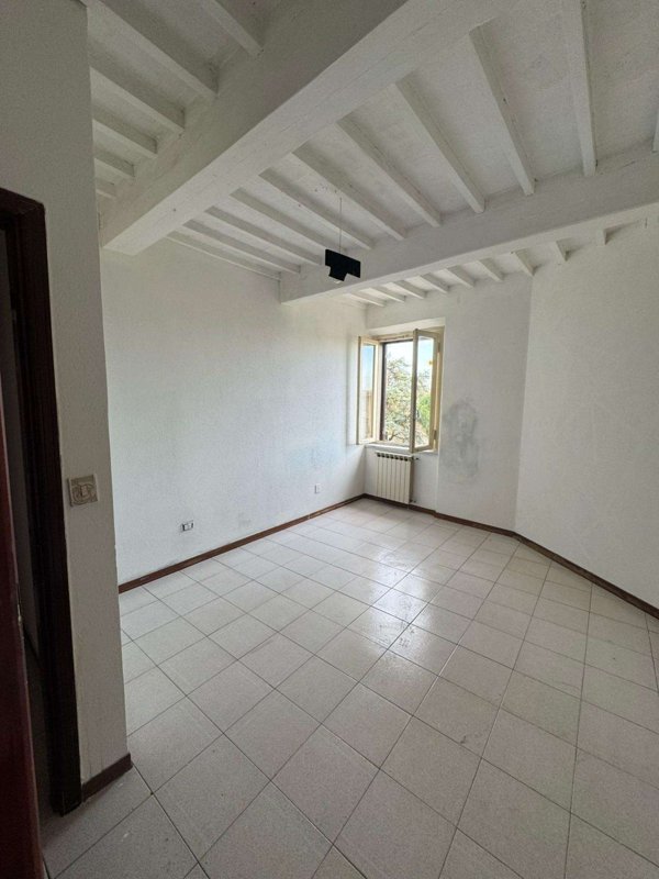 appartamento in vendita a Pisa in zona Porta a Mare