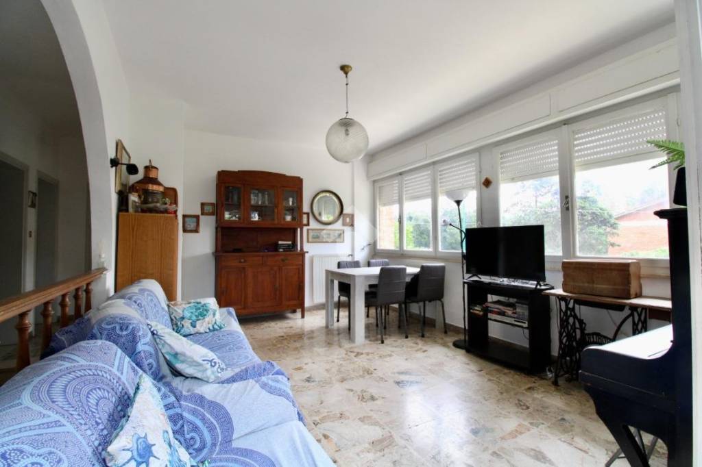casa indipendente in vendita a Pisa in zona Tirrenia