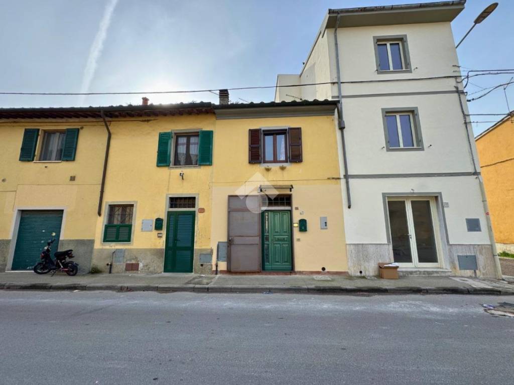 appartamento in vendita a Pisa in zona Barbaricina