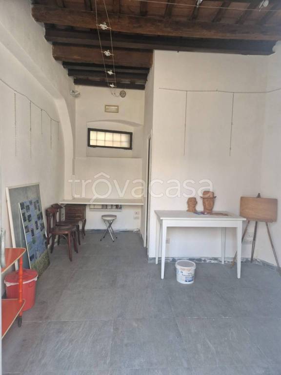 negozio in vendita a Pisa in zona Quartiere San Francesco