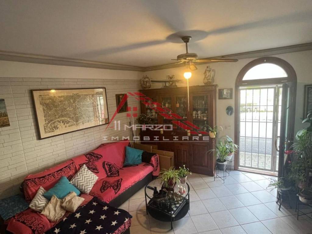 casa indipendente in vendita a Pisa in zona Ospedaletto