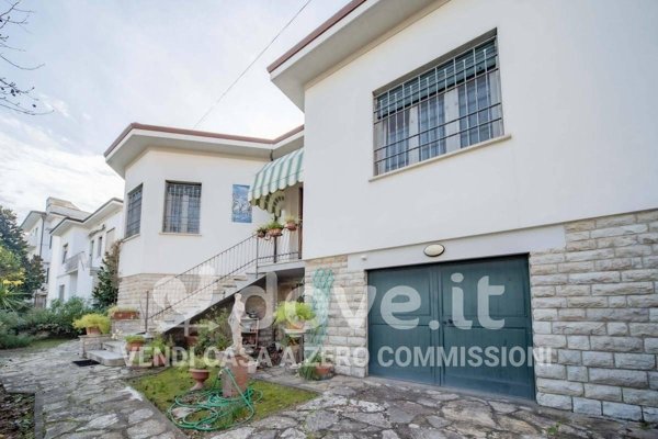 casa indipendente in vendita a Pisa in zona Centro Storico