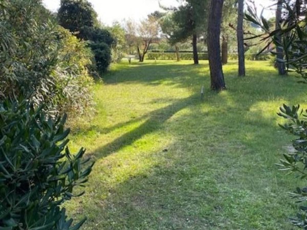 casa indipendente in vendita a Pisa in zona Calambrone