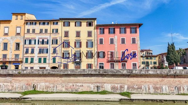 appartamento in vendita a Pisa in zona Lungarni