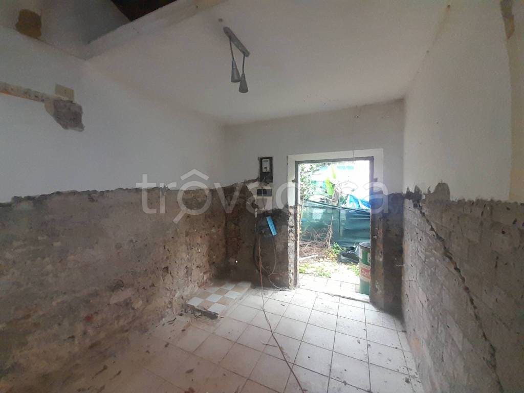 casa indipendente in vendita a Pisa in zona Landi