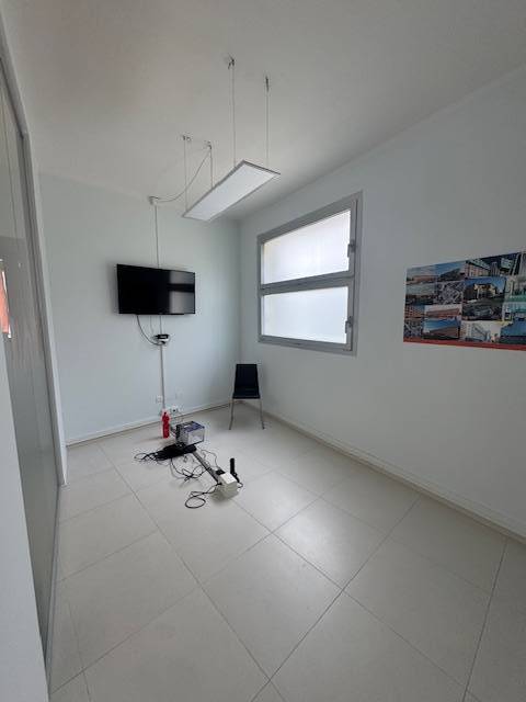 ufficio in vendita a Pisa in zona San Piero a Grado