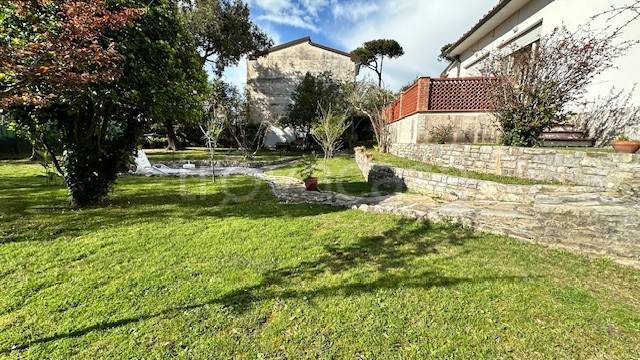 casa indipendente in vendita a Pisa in zona Tirrenia